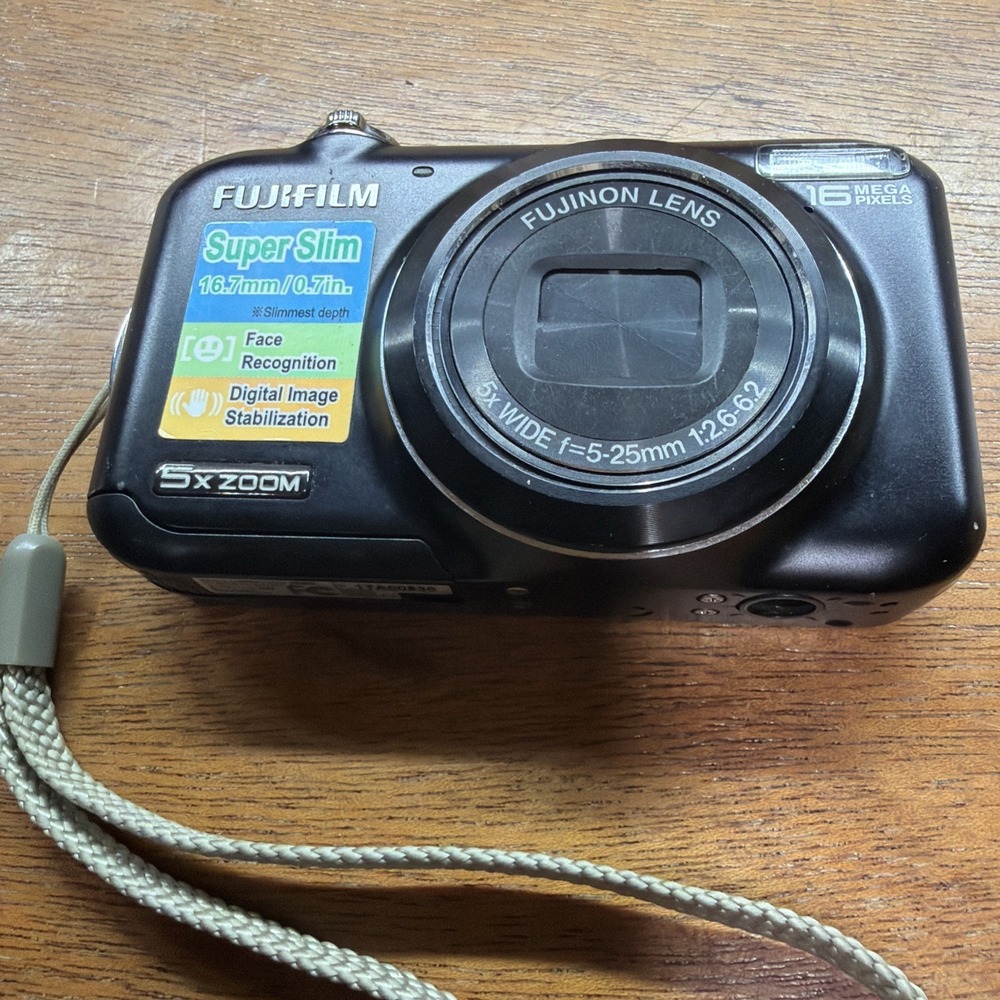 FUJIFILM FinePix JX400 Digital Camera with USB Charging Cable